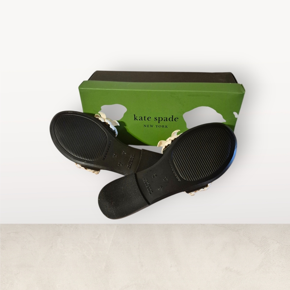 Kate Spade Jaylee Black Sandals with Cream Floral Accents 8 B  NIB - Picture 4 of 4